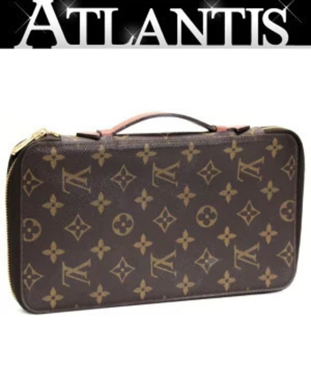Louis Vuitton Pochette Escapade Travel Case Monogram